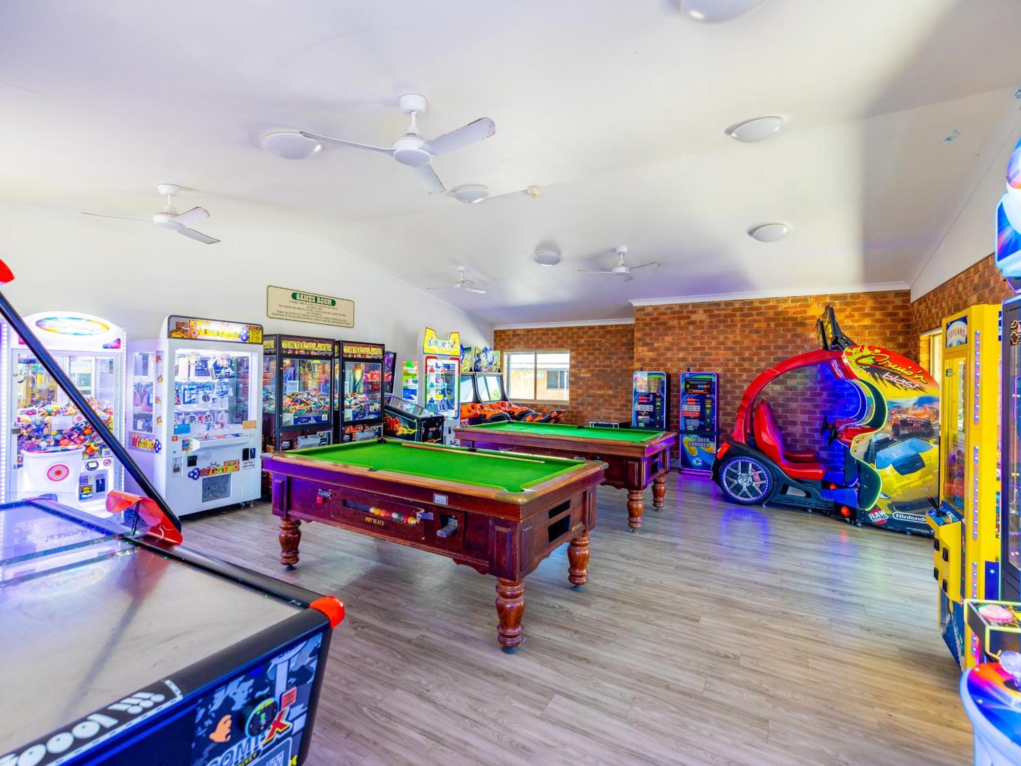 Nrma Blue Dolphin Yamba Holiday Resort Exterior foto