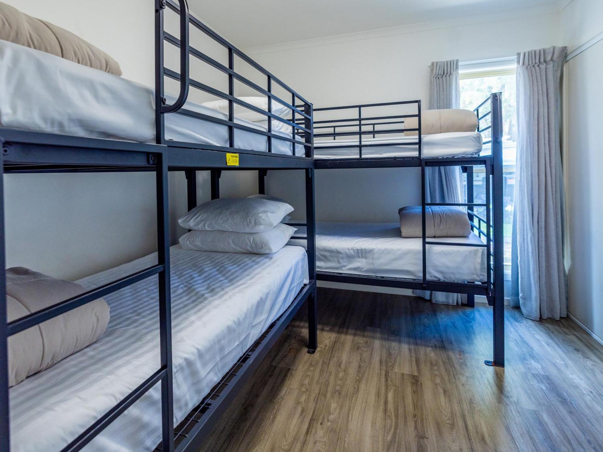 Nrma Blue Dolphin Yamba Holiday Resort Habitación foto