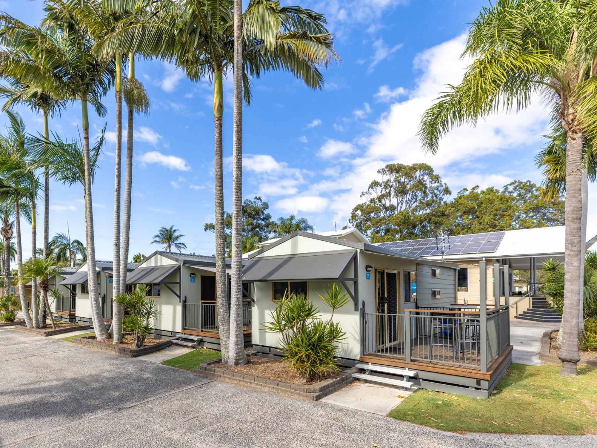 Nrma Blue Dolphin Yamba Holiday Resort Habitación foto