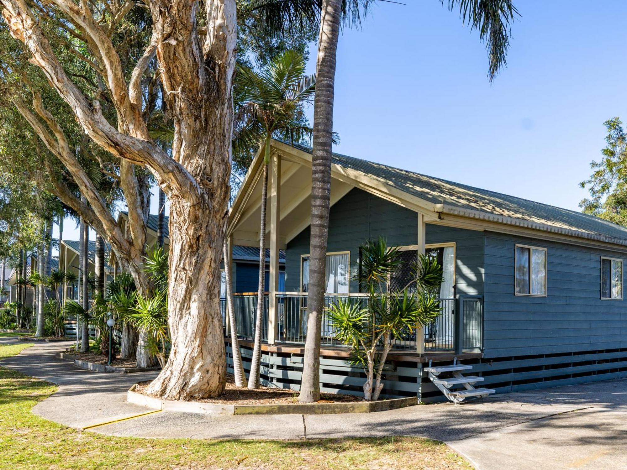 Nrma Blue Dolphin Yamba Holiday Resort Habitación foto